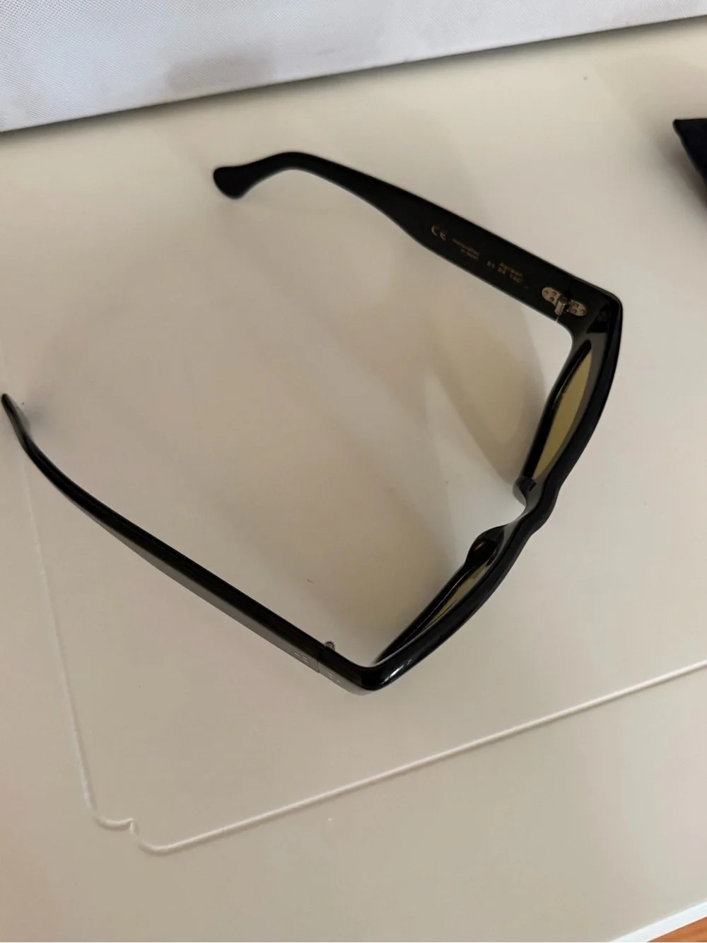 Port Tanger Black Sunglasses with Yellow Lenses - STYLE ARYEEN